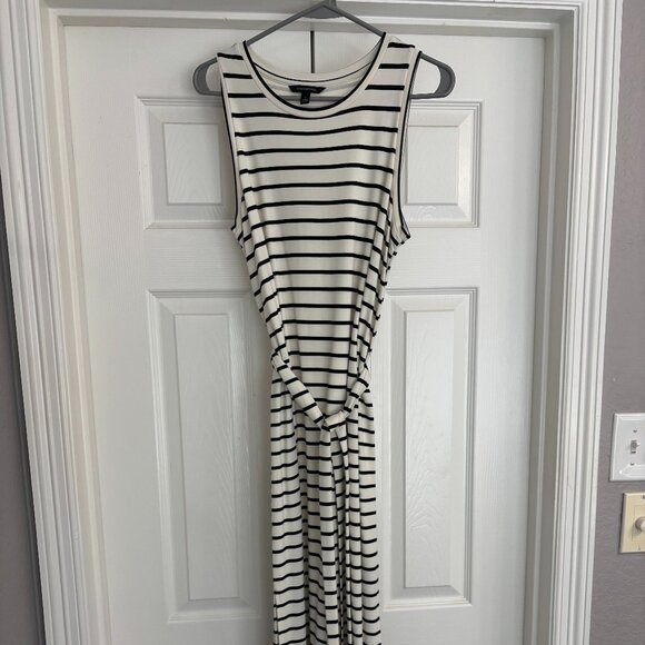 Banana Republic Black and White Striped Sleeveless Dress size small - Picture 1 of 3